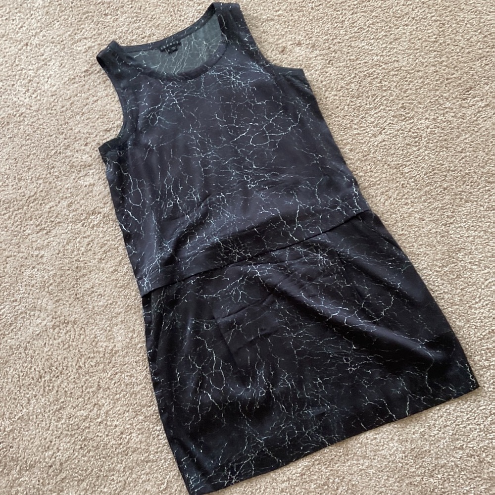 THEORY SLEEVELESS SILK DRESS - Picture 3 of 11
